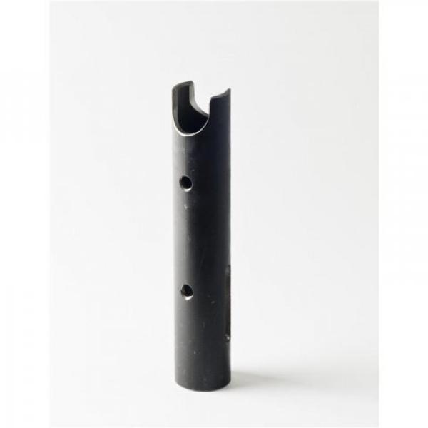 latch retracting case